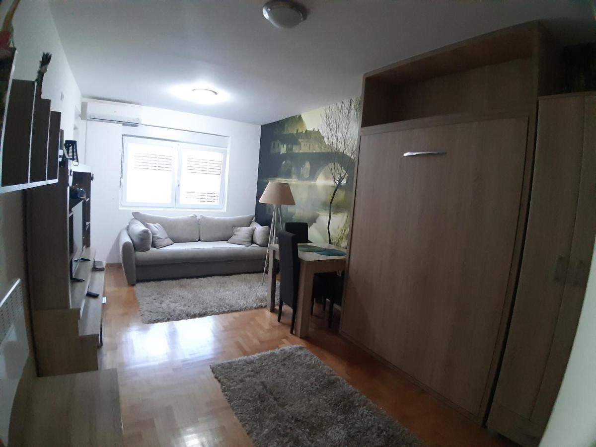 Ana Apartment