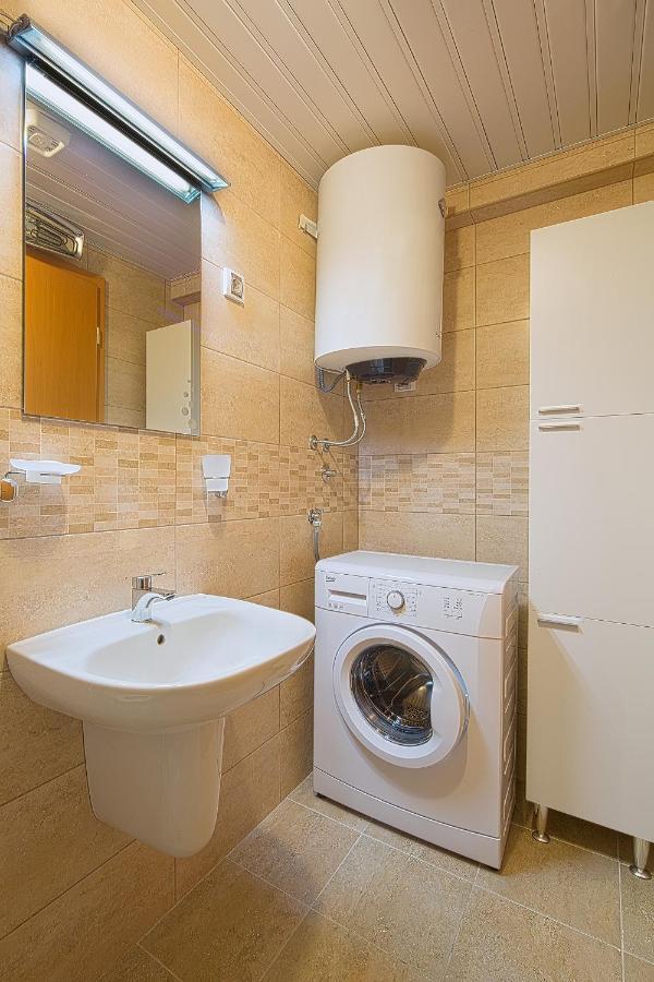 Ana Apartment